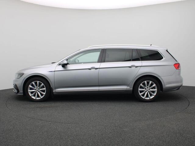 Volkswagen PASSAT Variant 1.4 TSI PHEV GTE Business 218PK DSG Led koplamp, trekhaak, adaptive cruise, stoelverwarming, lane assist, achteruitrijcamera, 17" lichtmetaal