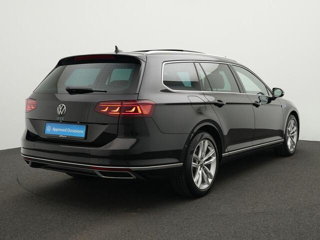 Volkswagen PASSAT Variant 1.4 TSI 218 pk DSG PHEV GTE Business | Panoramadak | Geheugen-/massagestoel | Head-up display | Adaptief onderstel | IQ Light | Leder/alcantara | Achteruitrijcamera