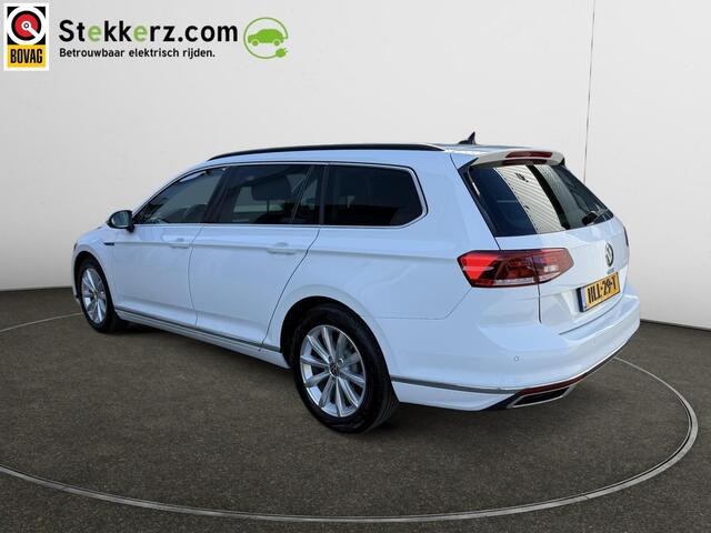 Volkswagen PASSAT Variant 1.4 TSI PHEV GTE Business Wegklapbare trekhaak.
