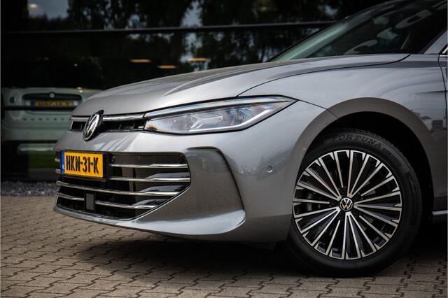 Volkswagen PASSAT Variant 1.5 eTSI Elegance Business , Massagestoelen, Adap. cruise, HUD, Carplay,