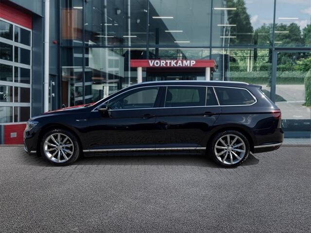 Volkswagen PASSAT 2.0 TDI DSG R-LINE CAMERA/NAVI/ACC/E-KLEP/CARPLAY/STOELVERW