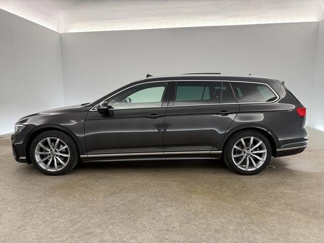 Volkswagen PASSAT 1.5 TSI 150PK R-Line DSG Pano LED Virtual Trekhaak ACC Camera Clima Carplay Leder Navi 18"LMV PDC