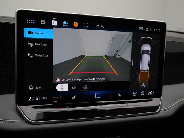 Volkswagen PASSAT Variant Business 1.5 eHybrid 204 pk DSG | Trekhaak | Leder/alcantara | Stuur-/stoelverwarming | Achteruitrijcamera