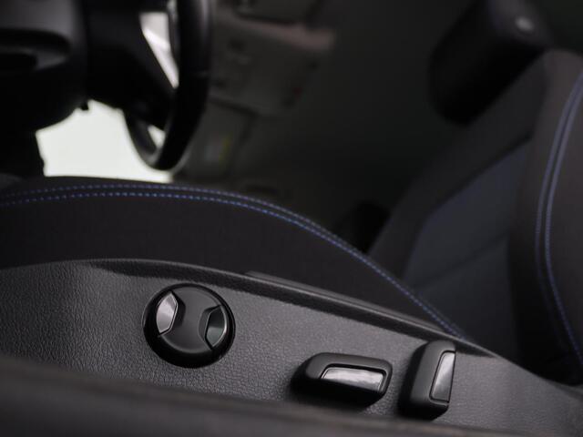 Volkswagen PASSAT 1.4 TSI PHEV GTE | Stoelverwarming | Massage | Carplay | Camera | Adaptive cruise | Matrix LED | Navigatie | Memory | Sfeerverlichting