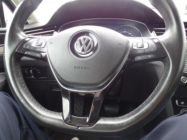 Volkswagen PASSAT Variant 1.4 TSI ACT Highline Business R Automaat|Navigatie|Leder|Airco ECC|Adaptieve CruisControlLed pakket|Keyless Go/Entry|Elektrische trekhaak|Stoelverwarming|