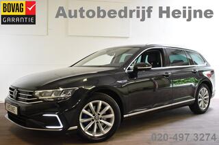 volkswagen-passat-variant-gte-218pk