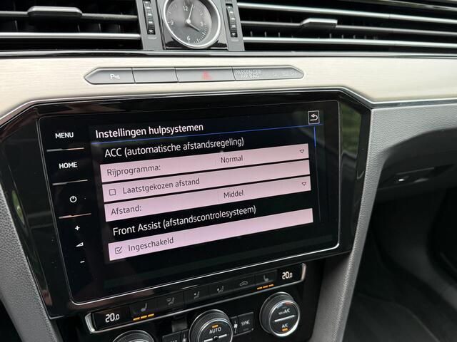 Volkswagen PASSAT Variant 1.4 TSI ACT 150PK AUT. *!* R-LINE *!* PANORAMADAK/ CAMERA/ NAVI/ 18 INCH/ LED *!*
