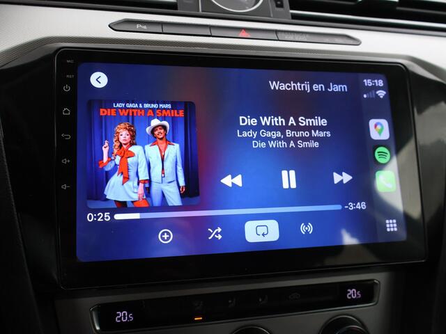 Volkswagen PASSAT Variant 1.6 TDI DSG AUT. COMFORTLINE + APPLE CARPLAY / ADAPTIVE CRUISE / CAMERA / TREKHAAK