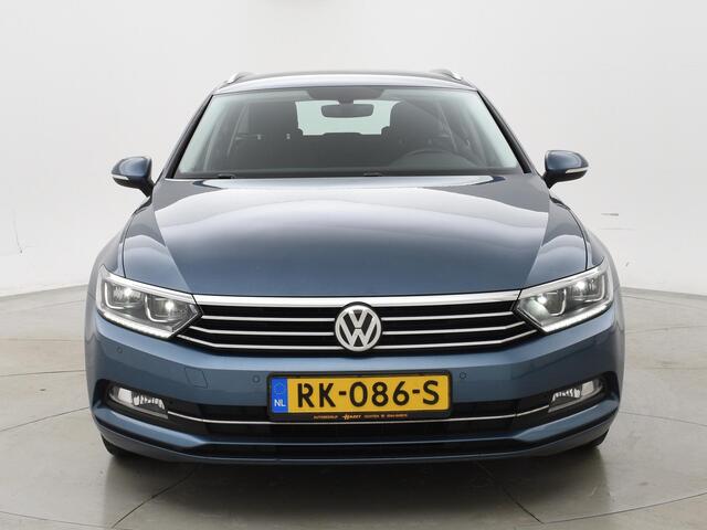 Volkswagen PASSAT Variant 1.6 TDI DSG AUT. COMFORTLINE + APPLE CARPLAY / ADAPTIVE CRUISE / CAMERA / TREKHAAK