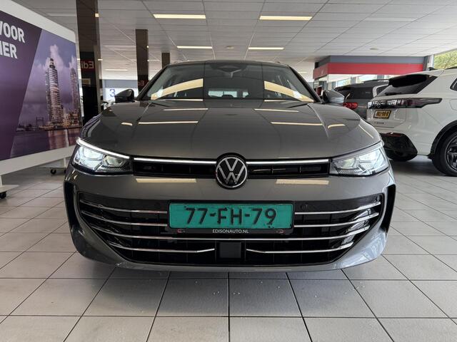 Volkswagen PASSAT Variant 1.5 eTSI Elegance DSG *MATRIX*KEYL*360CAM*MASSAGE*