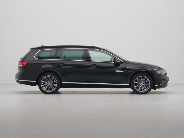 Volkswagen PASSAT Variant 1.4 TSI 218pk PHEV GTE Business Navigatie Virtual Cockpit Pdc Acc 192