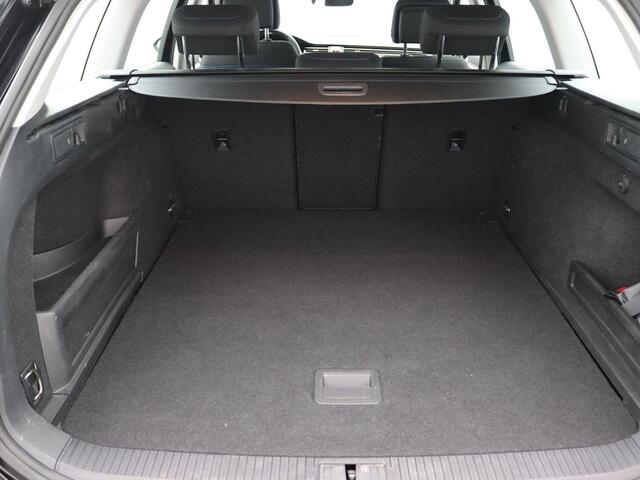 Volkswagen PASSAT Variant 1.4 TSI PHEV GTE Business 218PK DSG Achteruitrijcamera,