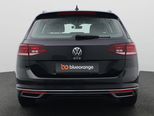 Volkswagen PASSAT Variant 1.4 TSI PHEV GTE Business 218PK DSG Achteruitrijcamera,