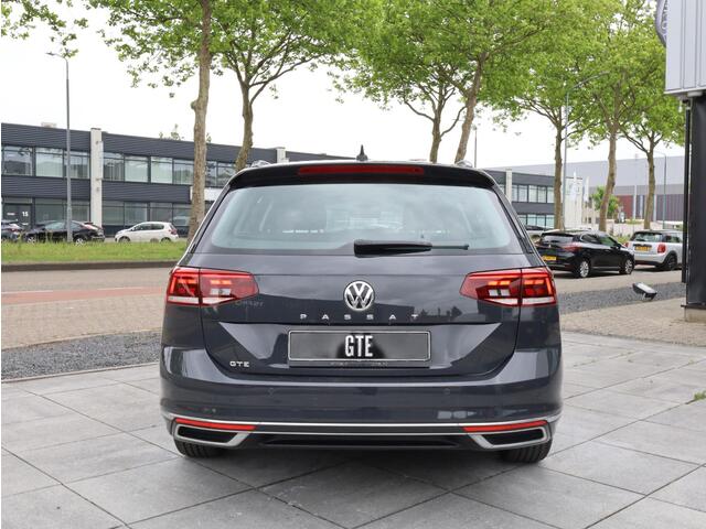 Volkswagen PASSAT Variant GTE 1.4 TSI PHEV 218PK | Head-up | Virtual cockpit | Achteruitrijcamera | Adaptive | Massage | Carplay |