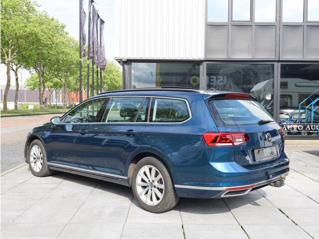 Volkswagen PASSAT GTE Panodak | 360°Camera | Head-up | Virtual | Memory | Keyless | Elektrische kofferklep | Dodehoek |