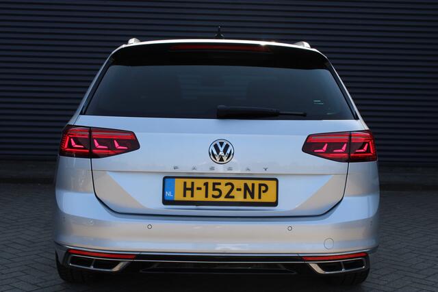 Volkswagen PASSAT Variant 1.5 TSI Elegance R-Line Full-Led 360-Camera Panoramdak Elektr.-Trekhaak
