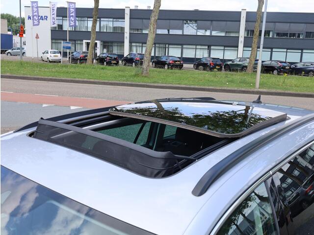 Volkswagen PASSAT GTE Panodak | Head-up | Virtual | Keyless | Camera | Memory | Trekhaak |