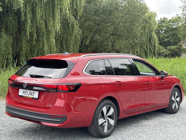 Volkswagen PASSAT Variant 1.5 eTSI 150PK DSG BUSINESS VIRTUAL/CAMERA360/TREKHAAK
