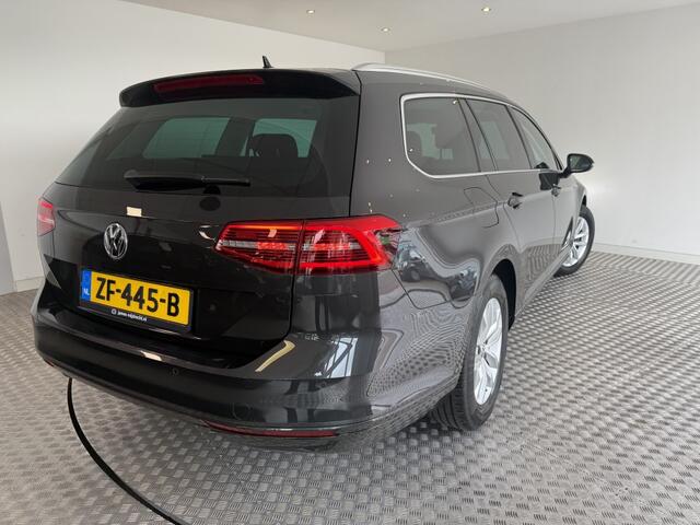 Volkswagen PASSAT 1.5 TSI CL Bns AUtomaat NAP Led carplay PDC Virtual cockpit