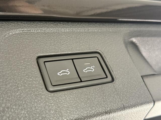 Volkswagen PASSAT 1.5 TSI CL Bns AUtomaat NAP Led carplay PDC Virtual cockpit