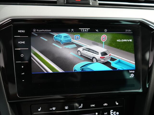 Volkswagen PASSAT Variant 1.4 TSI PHEV GTE Business | Pano | Matrix | Leer | Zwenkhaak | 18inch |