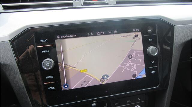 Volkswagen PASSAT Variant 1.5 TSI 150PK DSG Comfort, Navi, El. Trekhaak, Carplay