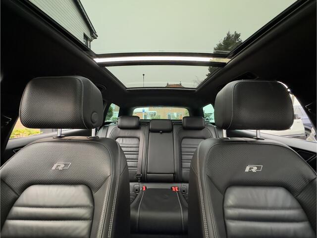 Volkswagen PASSAT Variant 2.0 TDI AUT7 3X R-LINE HIGHLINE 150PK PANODAK LEDER NAVI DIGI-DASH CARPLAY LED LMV PDC