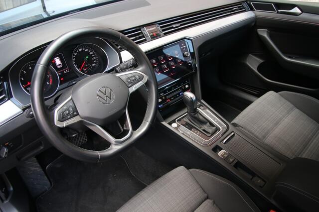 Volkswagen PASSAT 1.5 TSI Business