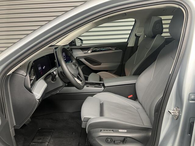 Volkswagen PASSAT Variant 1.5 eTSI ELEGANCE/PANORAMA/360 CAM/LEER/STOEL MEM/HEAD UP/ENZ