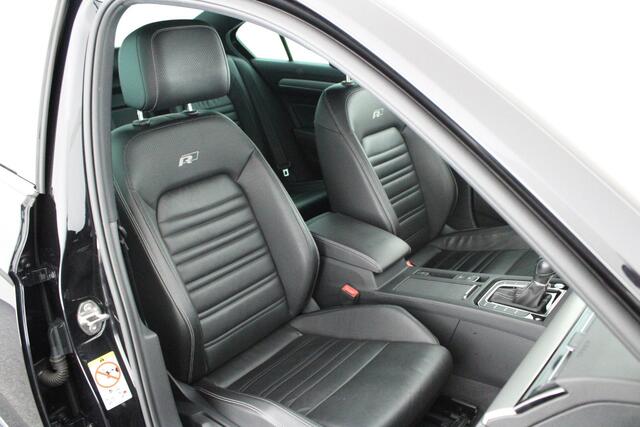 Volkswagen PASSAT 1.4 TSI 150pk DSG ACT 2x R-Line Camera Leder Led Virtual Cockpit Navigatie