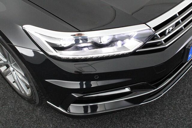 Volkswagen PASSAT 1.4 TSI 150pk DSG ACT 2x R-Line Camera Leder Led Virtual Cockpit Navigatie