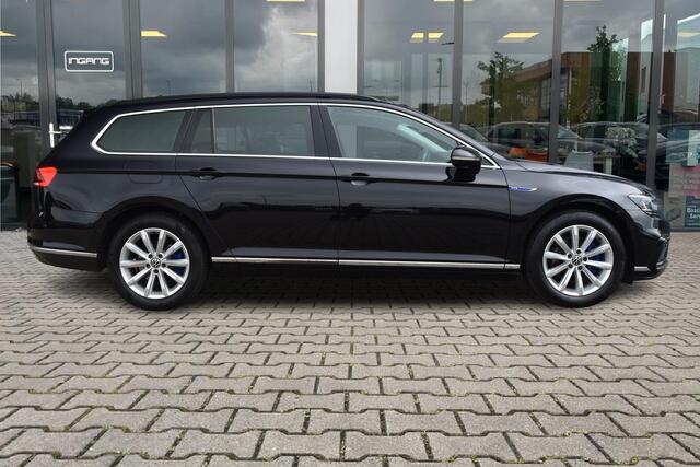 Volkswagen PASSAT Variant 1.4 TSI PHEV GTE Business | ACC | Camera | Trekhaak |
