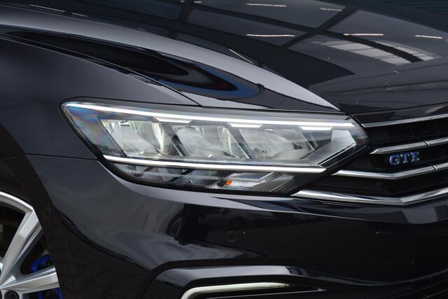 Volkswagen PASSAT Variant 1.4 TSI PHEV GTE Business | ACC | Camera | Trekhaak |