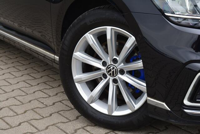 Volkswagen PASSAT Variant 1.4 TSI PHEV GTE Business | ACC | Camera | Trekhaak |