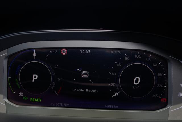 Volkswagen PASSAT Variant 1.4 TSI 218 PK PHEV GTE Business, Head-Up, Matrix LED, Massage, Winterpakket
