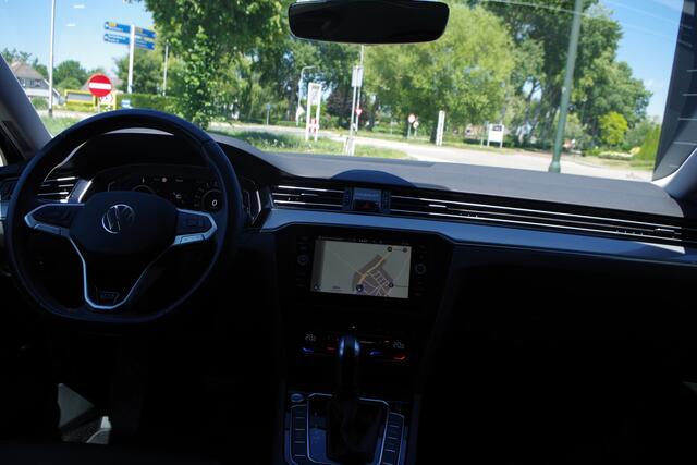 Volkswagen PASSAT Variant 1.4 TSI 218 PK PHEV GTE Business, Head-Up, Matrix LED, Massage, Winterpakket
