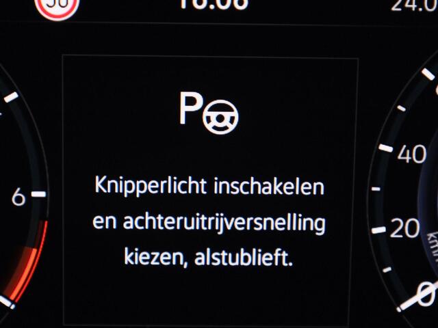 Volkswagen PASSAT Variant 1.4TSI PHEV 218PK GTE Business DSG · Navigatie · Massage functie · Camera + Parkeersensoren