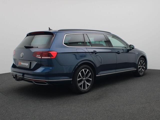 Volkswagen PASSAT 1.4 TSI PHEV GTE Business 218PK DSG Adaptieve Cruise Controle, Virtual Cockpit, Elektr. Achterklep, Navi, Stoel-Stuurverwarming, Achteruitrijcamera, Trekhaak, 17" LM Velgen