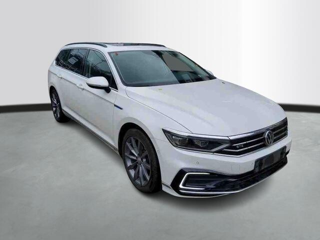Volkswagen PASSAT Variant GTE 1.4 TSI eHybrid 218pk PHEV Business / Panoramadak / Massage / DYNAUDIO / Wordt Verwacht