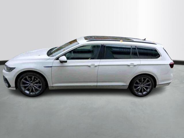 Volkswagen PASSAT Variant GTE 1.4 TSI eHybrid 218pk PHEV Business / Panoramadak / Massage / DYNAUDIO / Wordt Verwacht