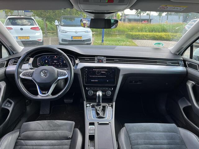 Volkswagen PASSAT Variant 1.4 TSI PHEV GTE Business | 218 Pk | Trekhaak | ERGO | Dynaudio | ACC | DCC |