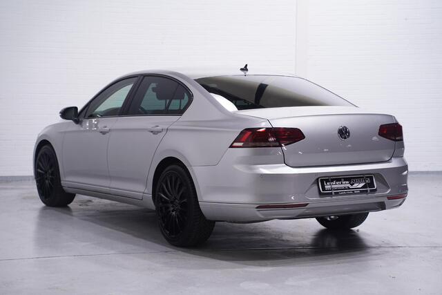 Volkswagen PASSAT 1.4 TSI Comfortline Business Clima Navi Led koplampen PDC v+a Virtual cockpit