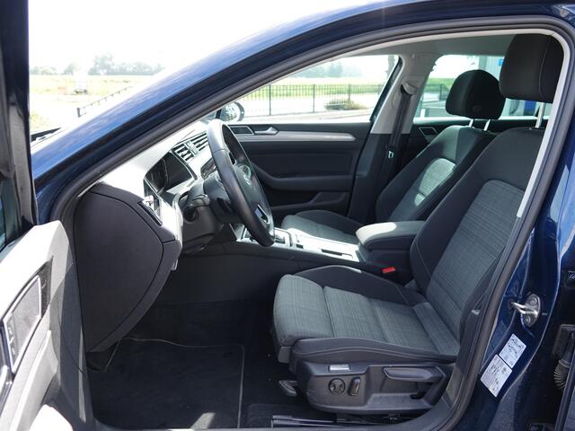 Volkswagen PASSAT Variant 2.0 TDI 150PK AUT Business VIRTUAL | NAVI | ACC | ECC | WINTERPACK