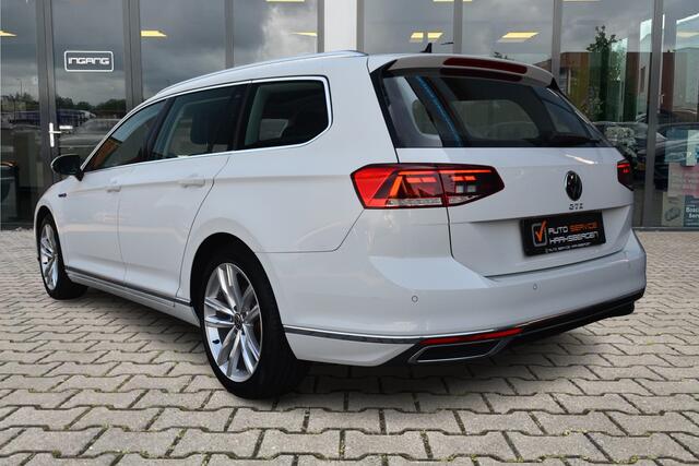 Volkswagen PASSAT Variant 1.4 TSI PHEV GTE Business | ACC | Pano | Camera |