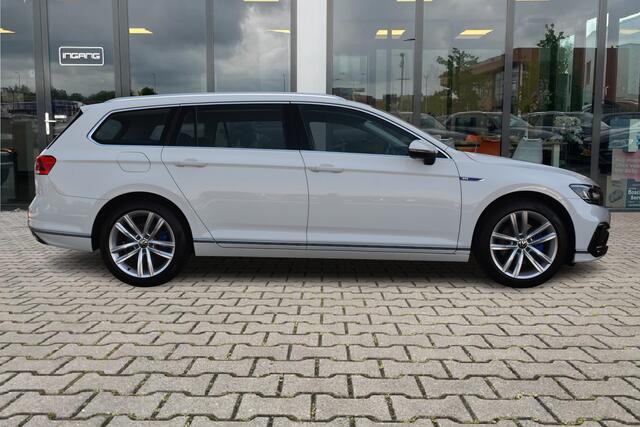 Volkswagen PASSAT Variant 1.4 TSI PHEV GTE Business | ACC | Pano | Camera |