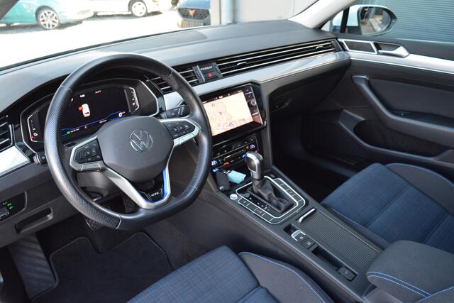 Volkswagen PASSAT Variant 1.4 TSI PHEV GTE Business | ACC | Pano | Camera |