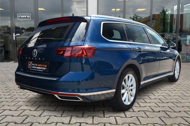 Volkswagen PASSAT Variant 1.4 TSI PHEV GTE Business | ACC | Pano | Trekhaak |