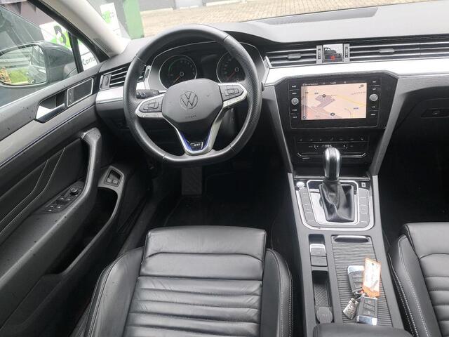 Volkswagen PASSAT Variant 1.4 TSI PHEV GTE Business | Wordt verwacht | Trekhaak | Leder | Ergo |