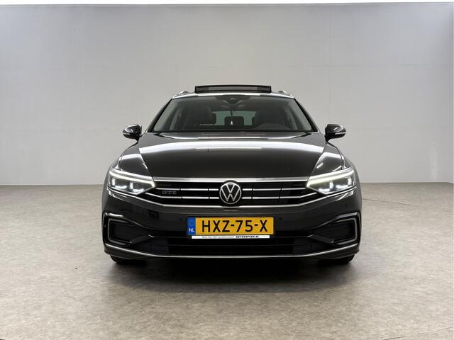 Volkswagen PASSAT Variant 1.4 TSI PHEV GTE 231PK Pano LED Sfeerverl. Trekhaak Camera Virtual Carplay ACC Clima Navi PDC 17''LMV