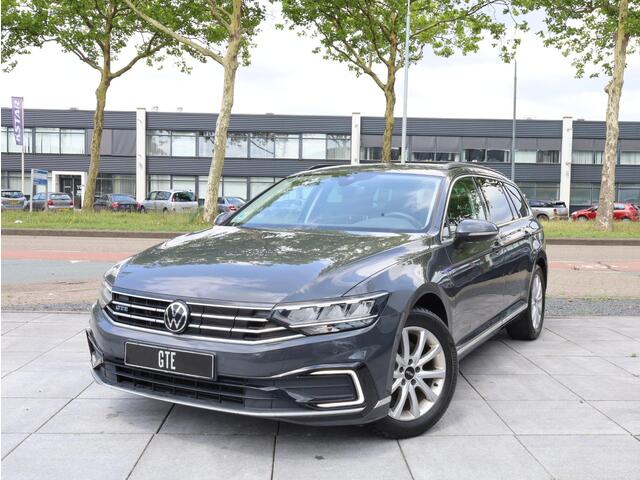 Volkswagen PASSAT Variant GTE 1.4 TSI PHEV 218PK | Camera | Adaptive Cruise | Carplay/Android | Stoelverwarming | Massage |